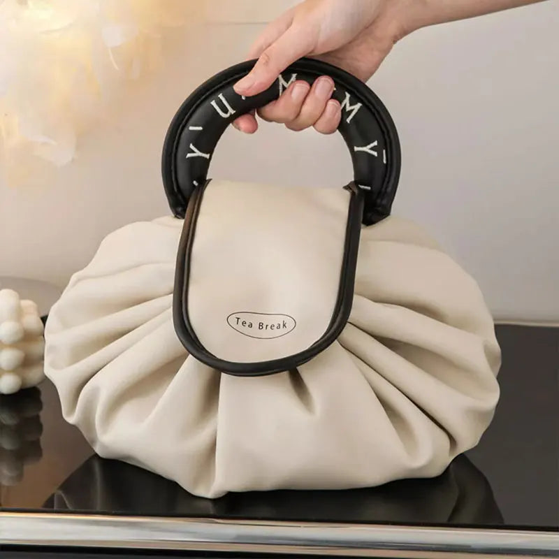 Portable makeup bag