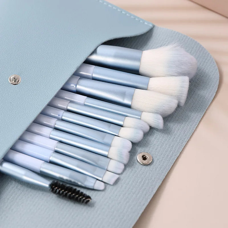 12-Piece Professional Makeup Brush Kit – Powder & Foundation for Expert Artists